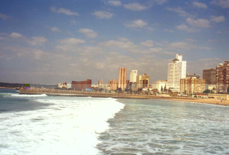 Sa0-267: Die kilometerlange Strand-Skyline von Durban
