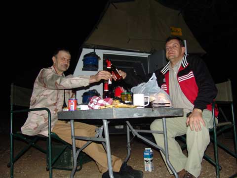 Bild24: Erstes Camp im Acacia Car Park