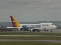 Boeing 747-412 / DQ-FJL / Landing at Auckland