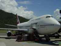 Boeing747-438 / VH-OJE  in Cairns