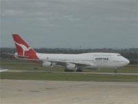 Boeing747-438 / VH-OJT in Melbourne